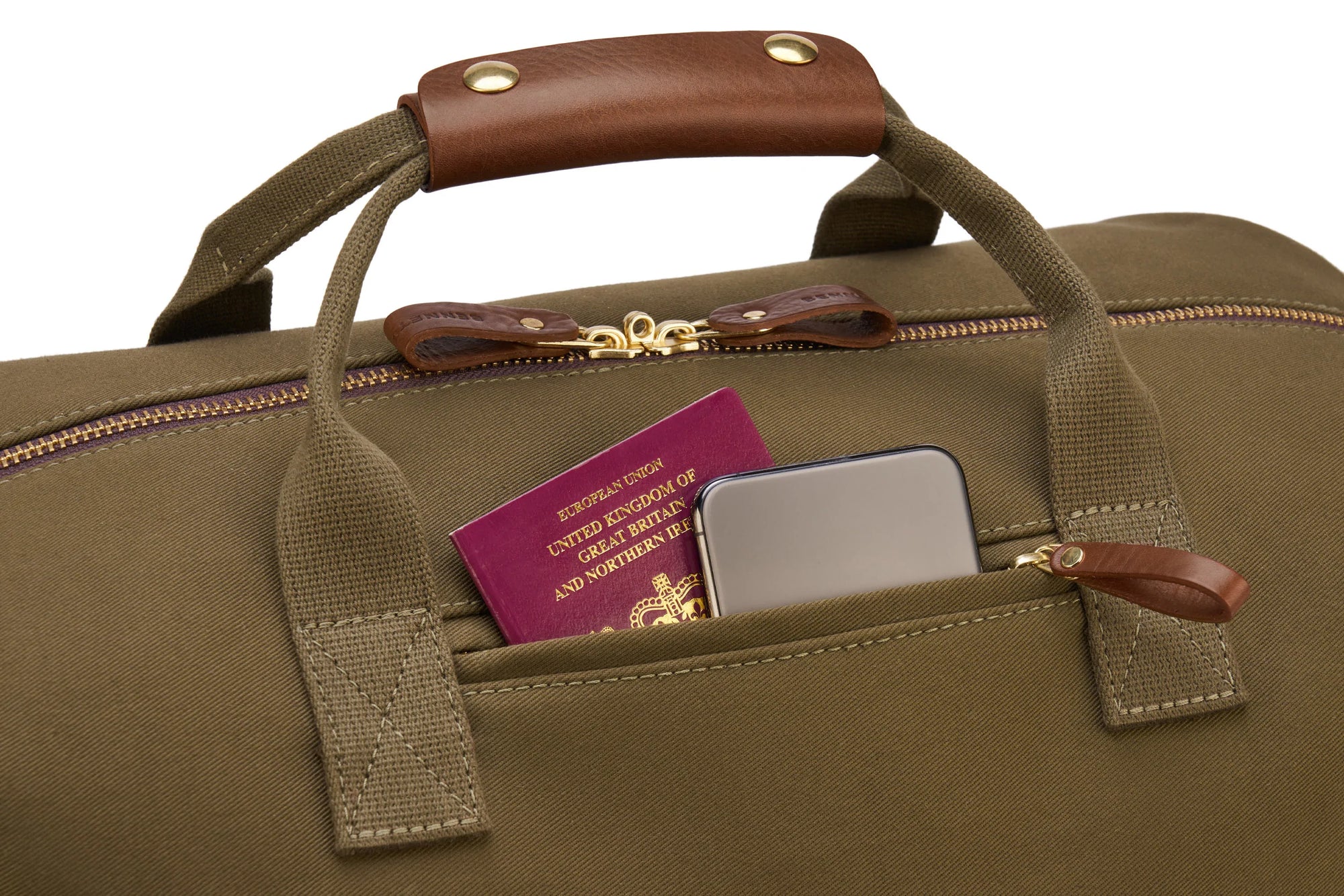 Bennett Winch, Weekender, Olive
