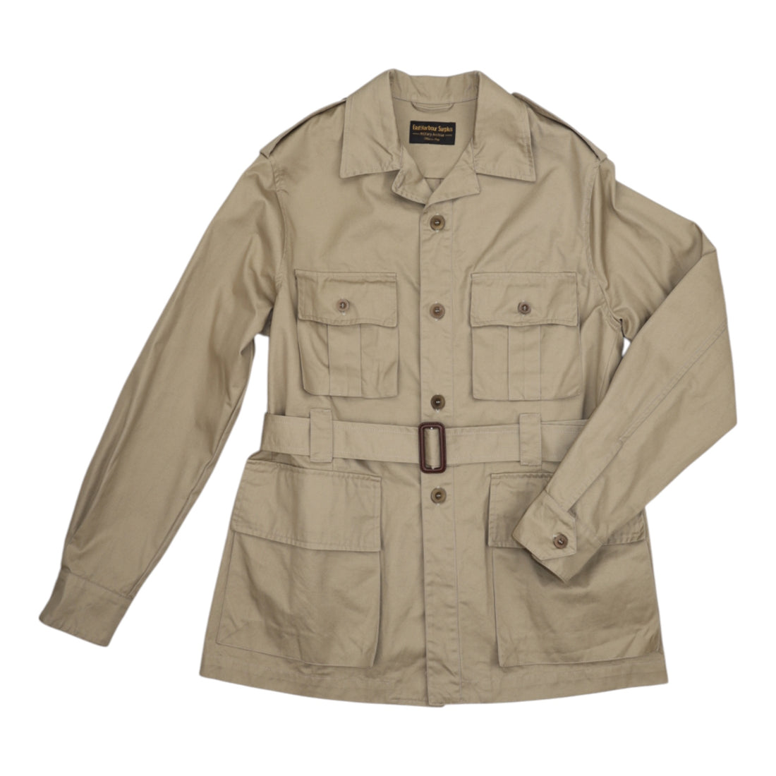 East Harbour Surplus, Veste Jeda, Kaki