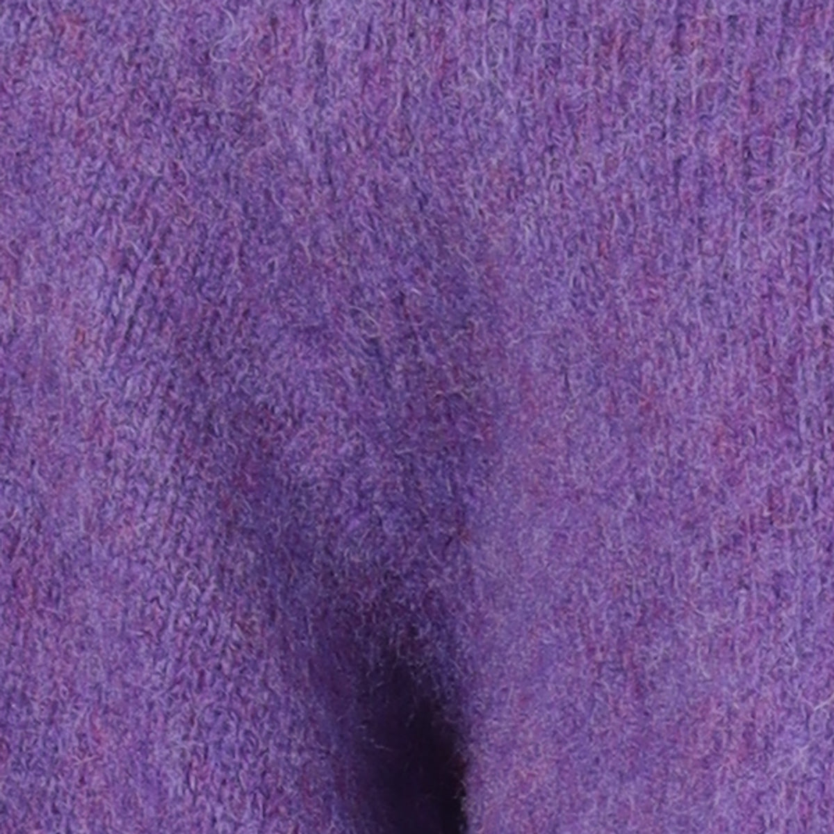 Mc George of Scotland, Pull Saddle — Violet