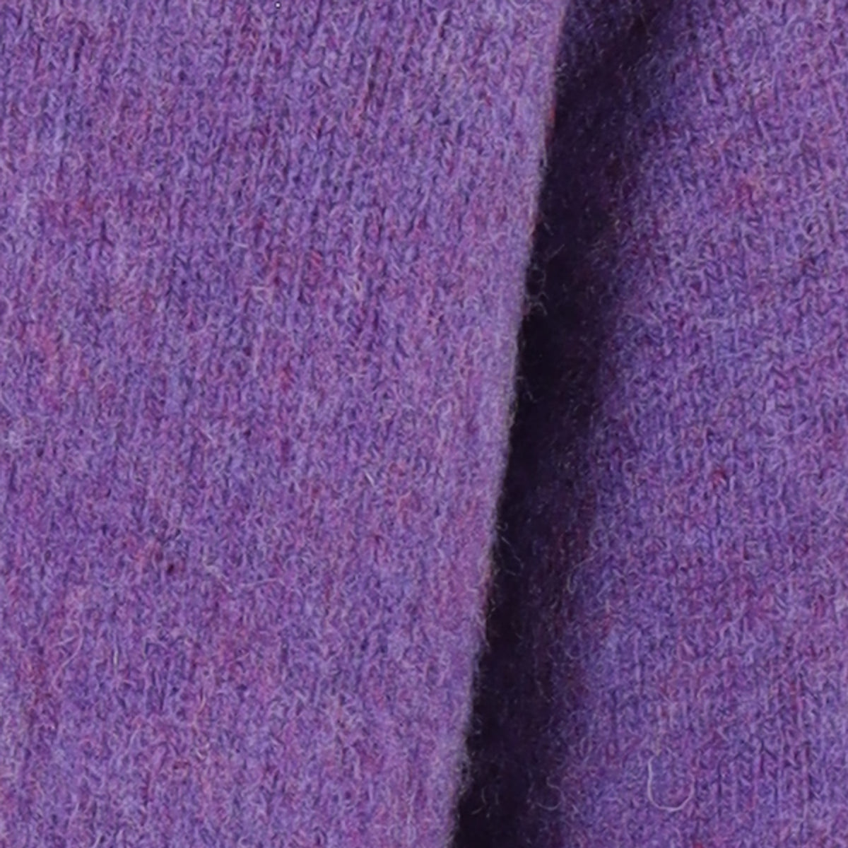 Mc George of Scotland, Pull Saddle — Violet